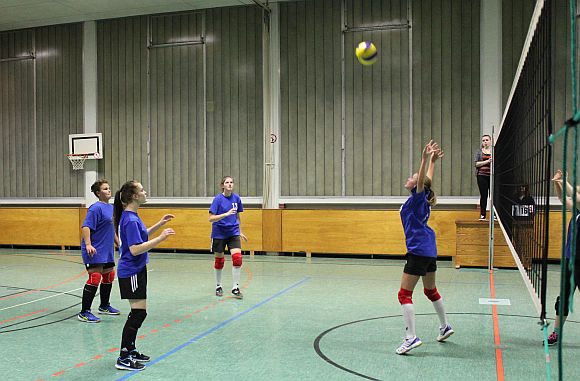 Volley2 05 12 14